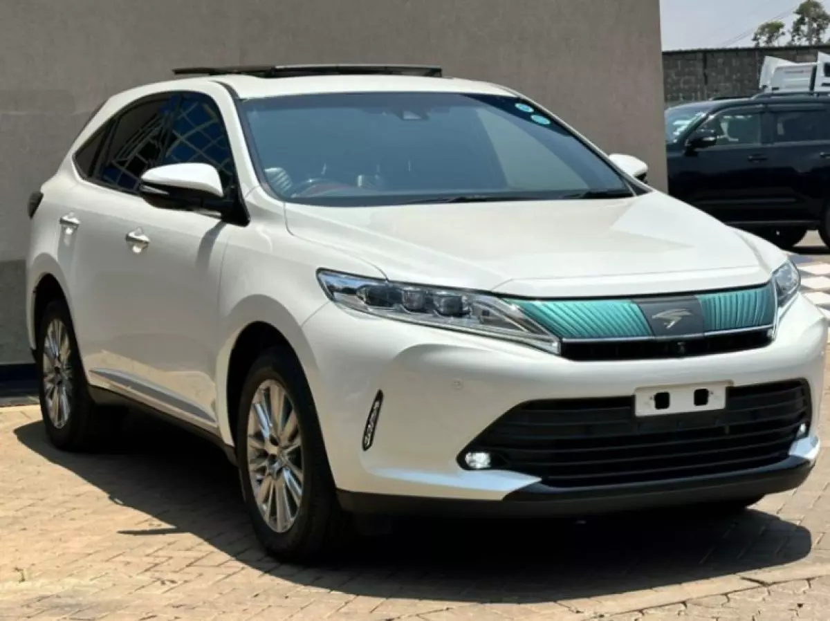 Toyota Harrier - 2019
