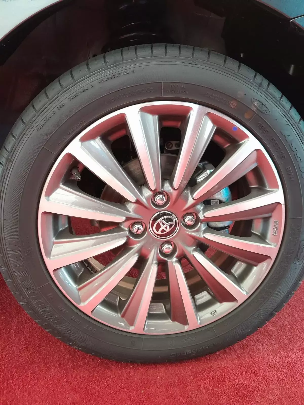 tyre0
