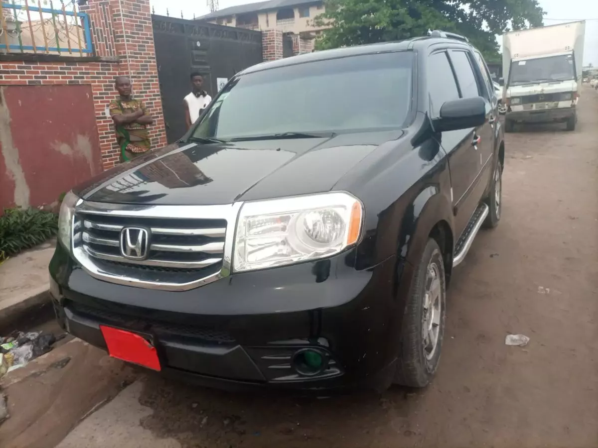 Honda Pilot - 2011