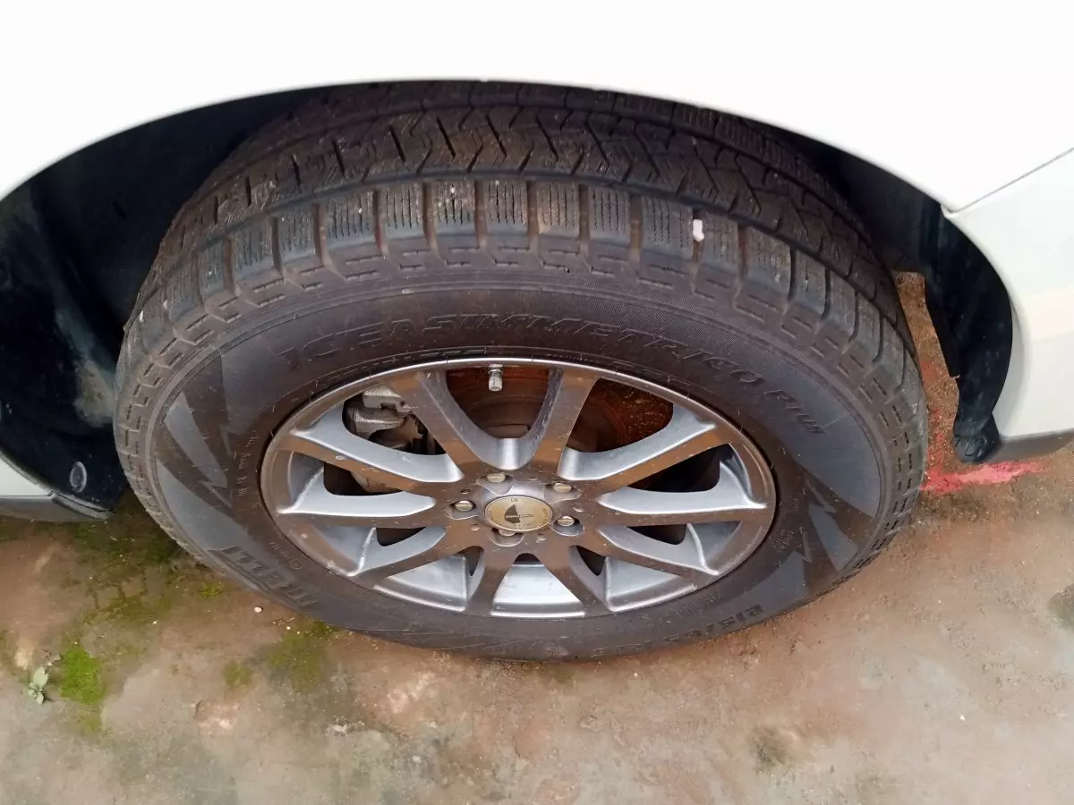 tyre2