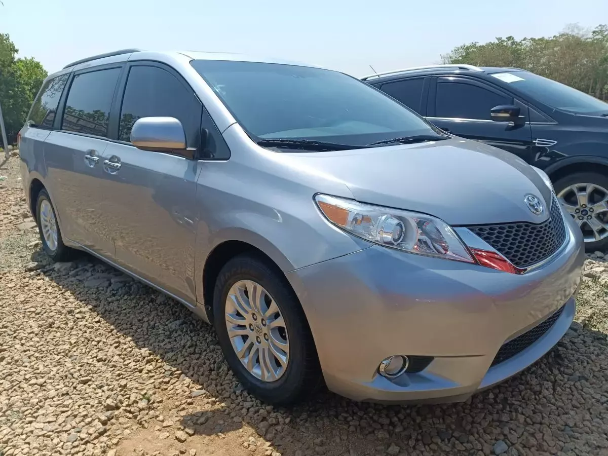 car Left Front