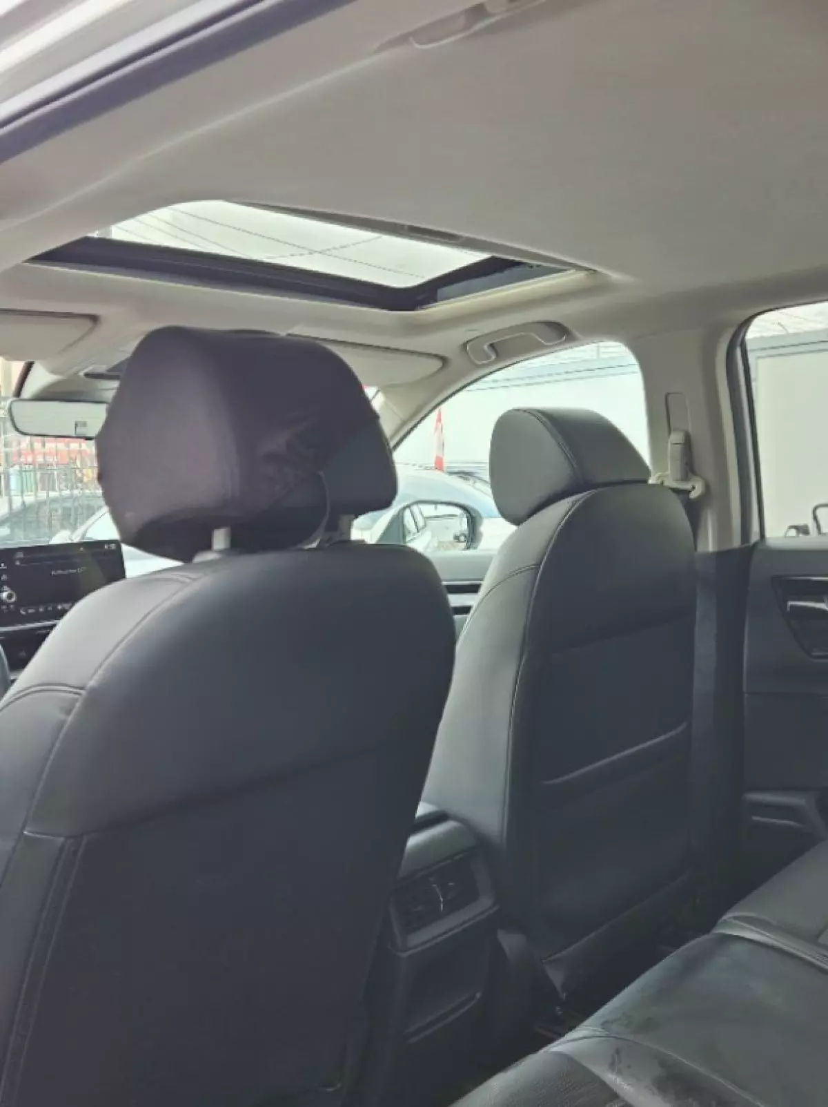 interiorBack
