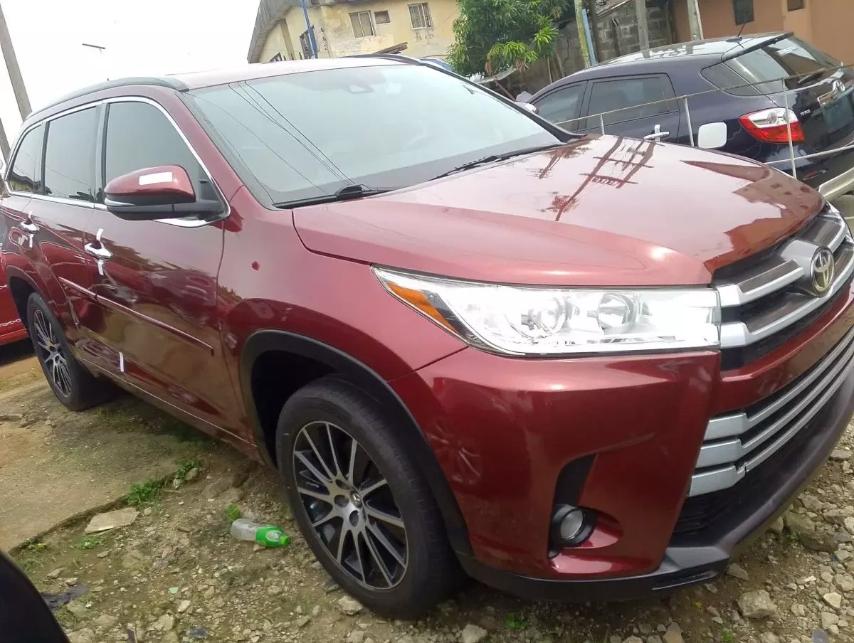 Toyota Highlander - 2017