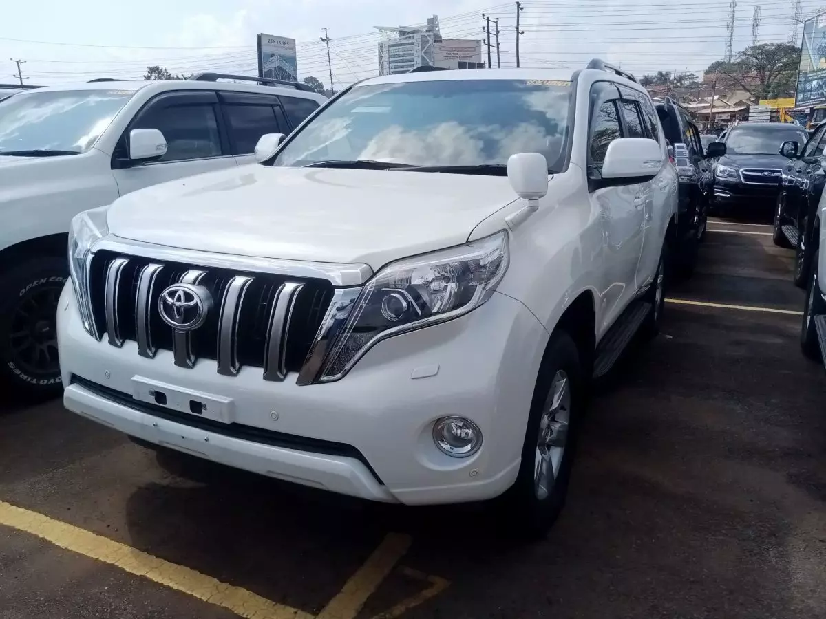 Toyota Landcruiser Prado - 2016