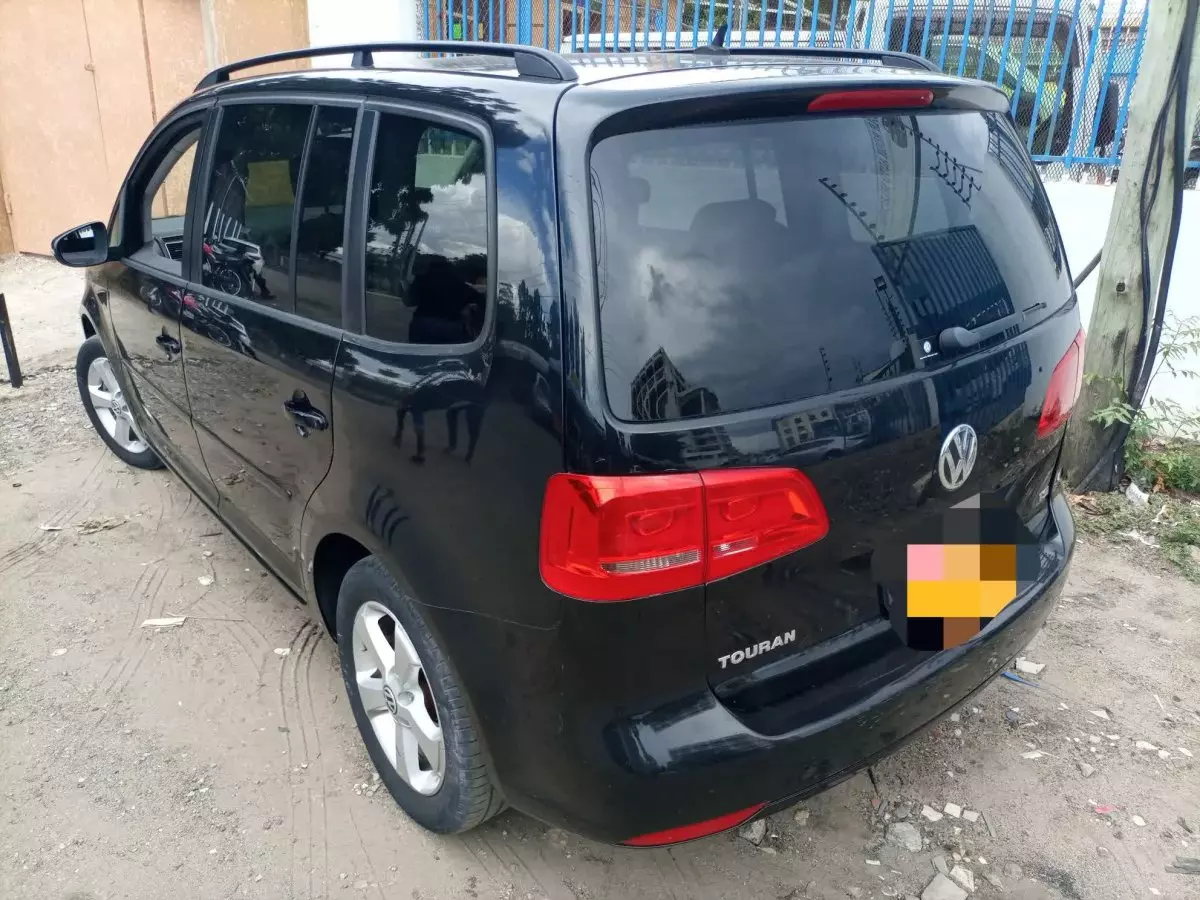 car Left Back
