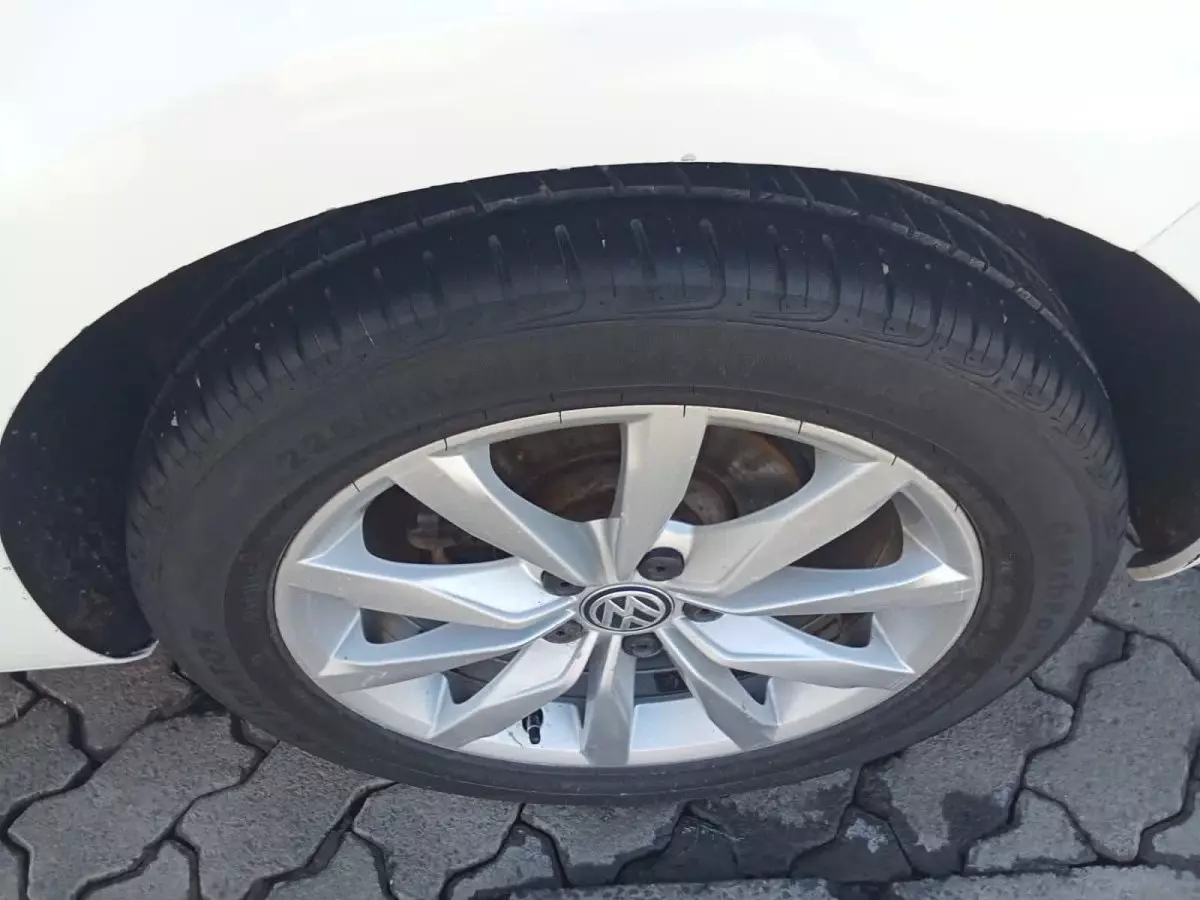 tyre1