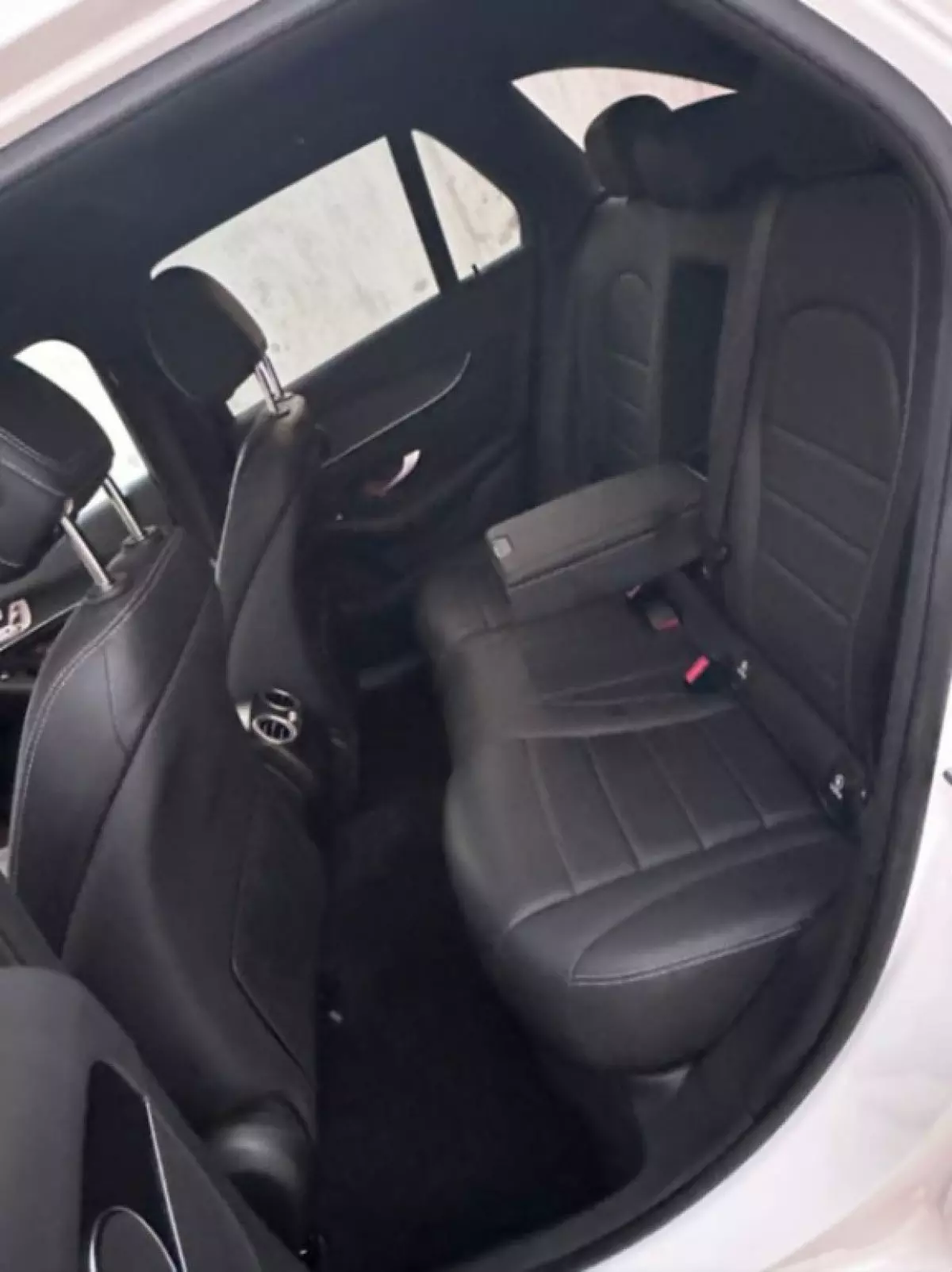interiorBack