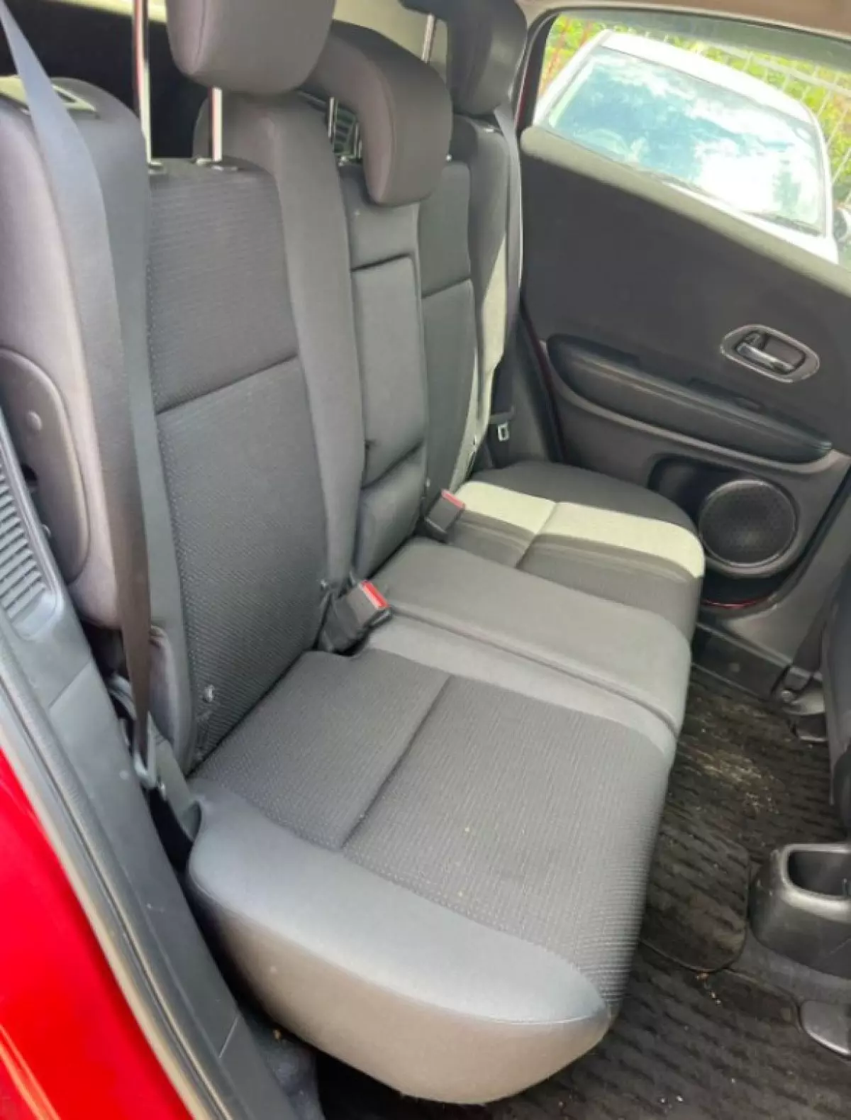 interiorBack