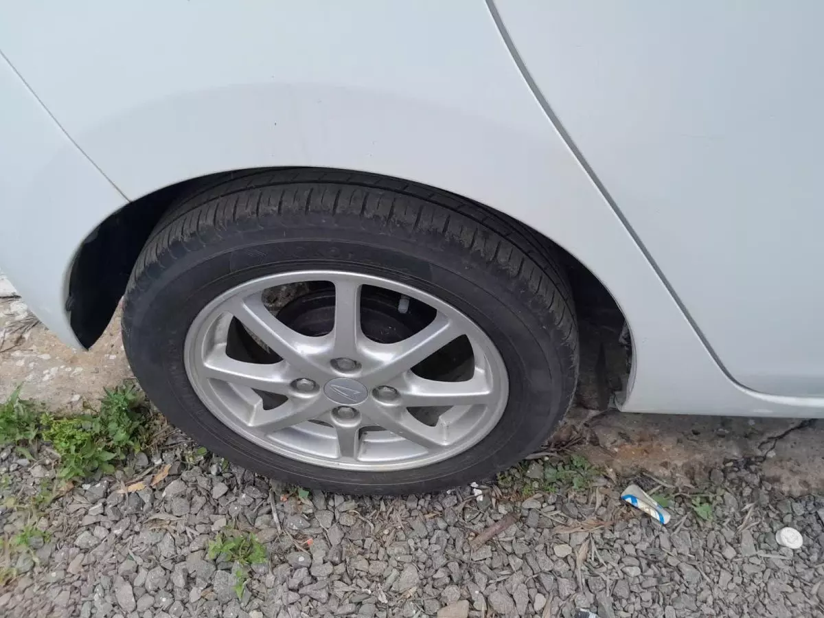 tyre3