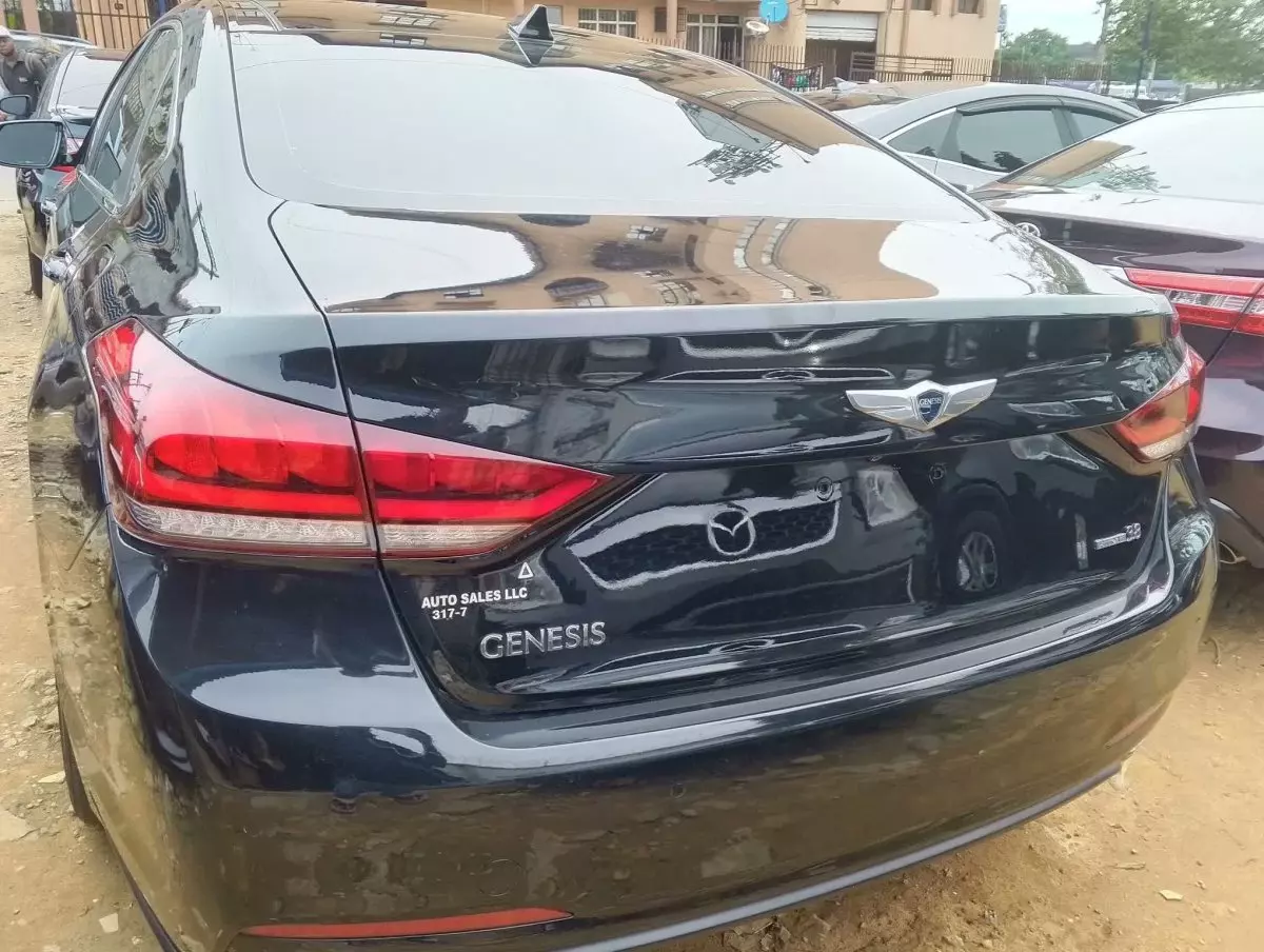 car Back