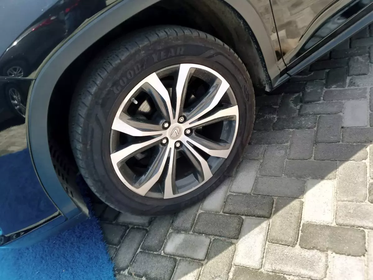 tyre1