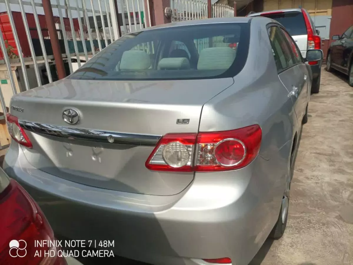 car Back