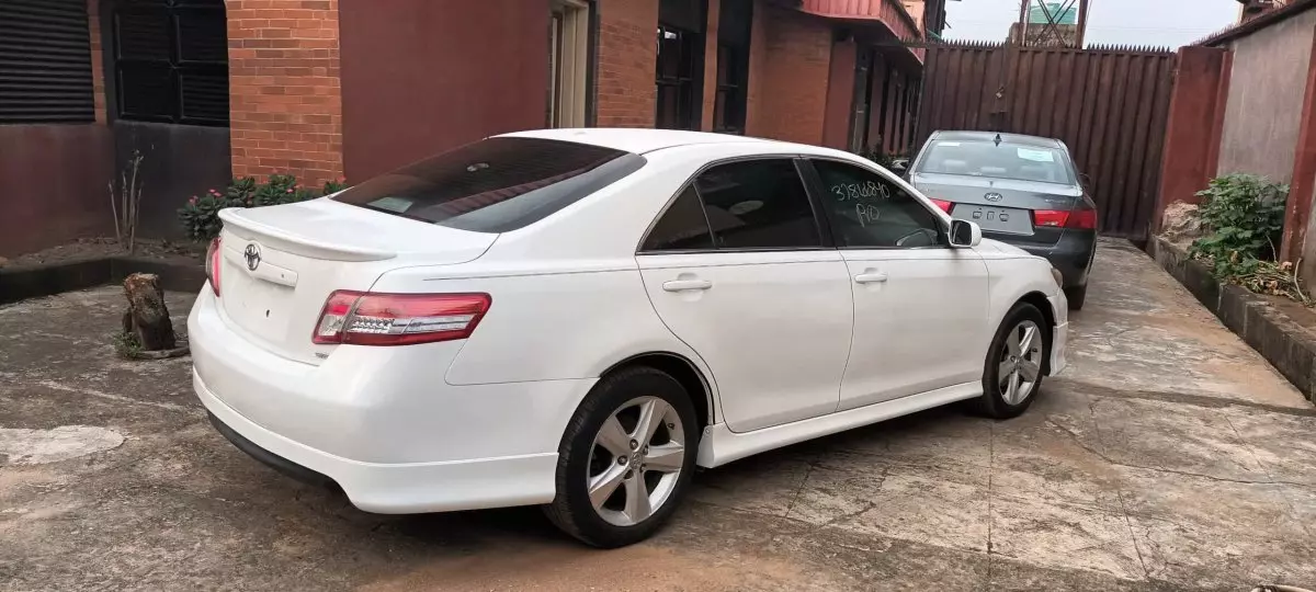 car Left