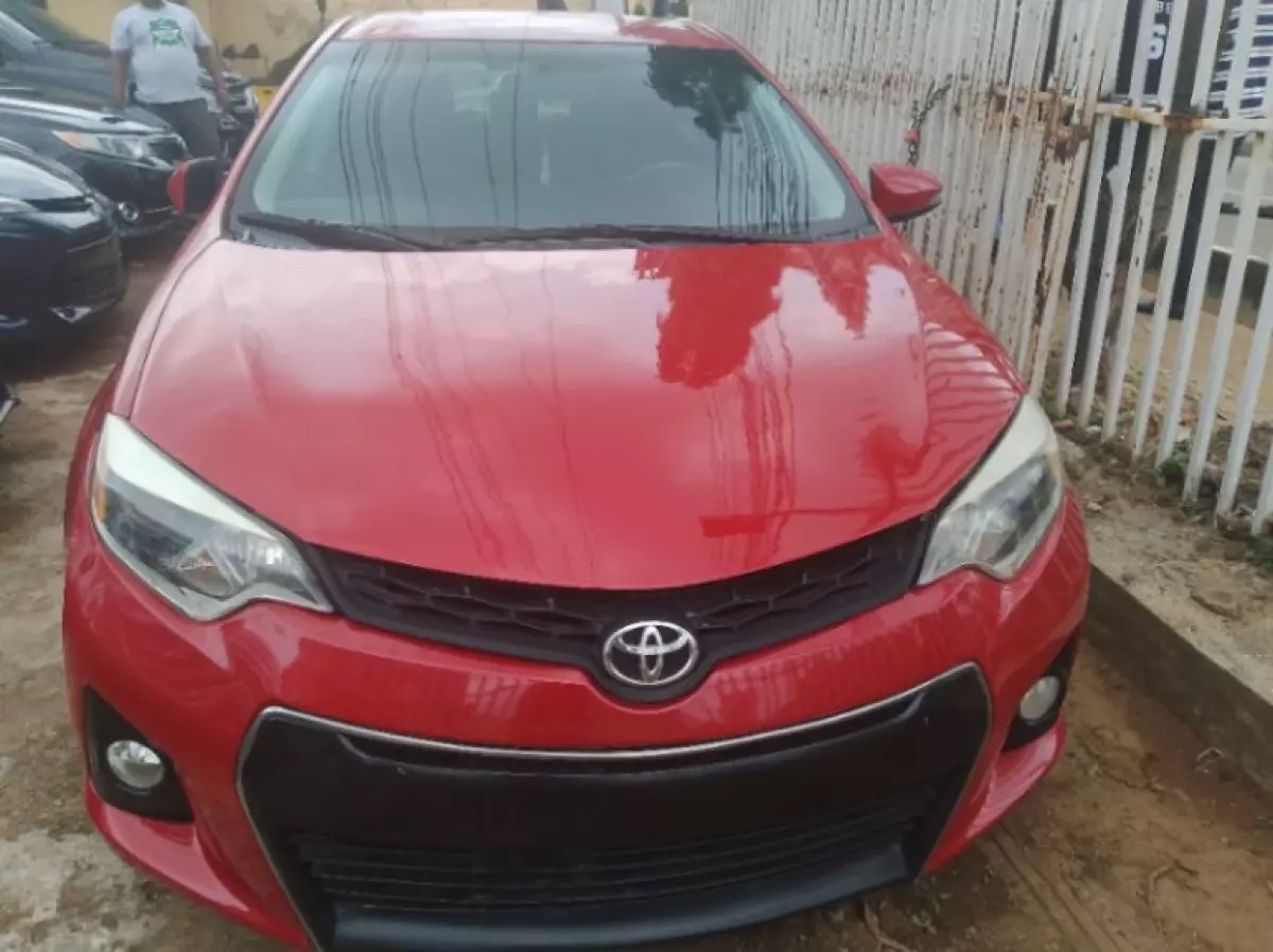 Toyota Corolla - 2014