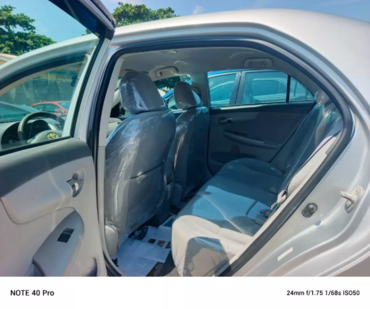 interiorBack