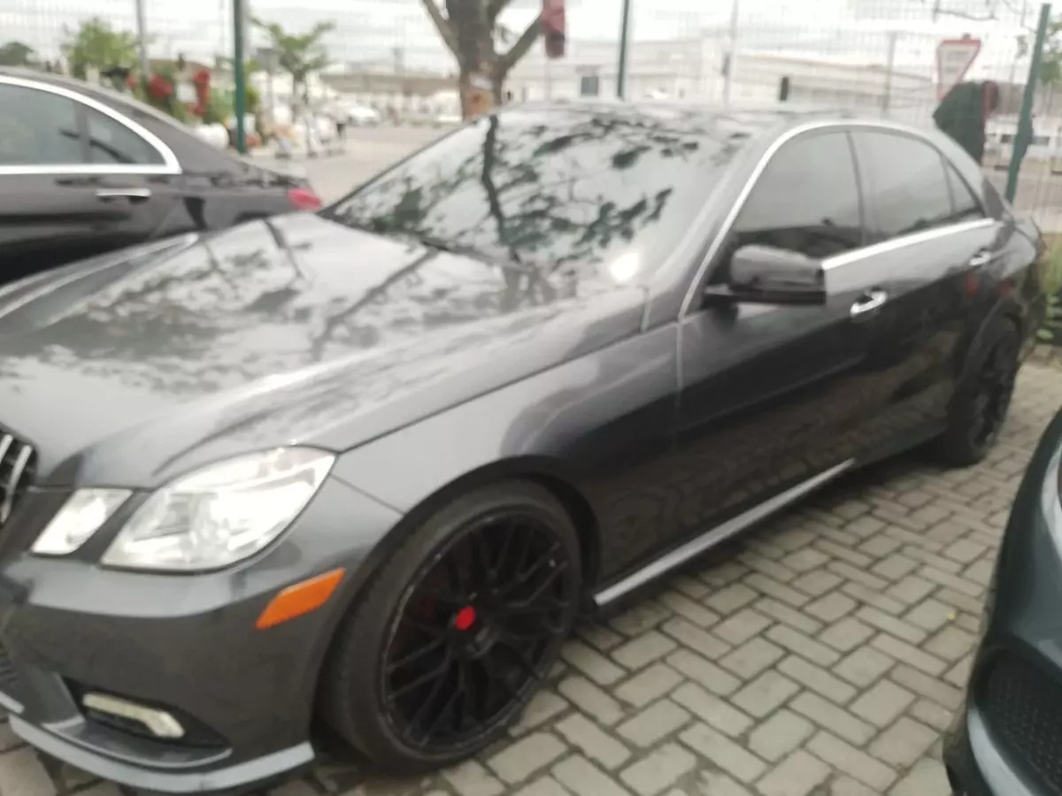 car Left