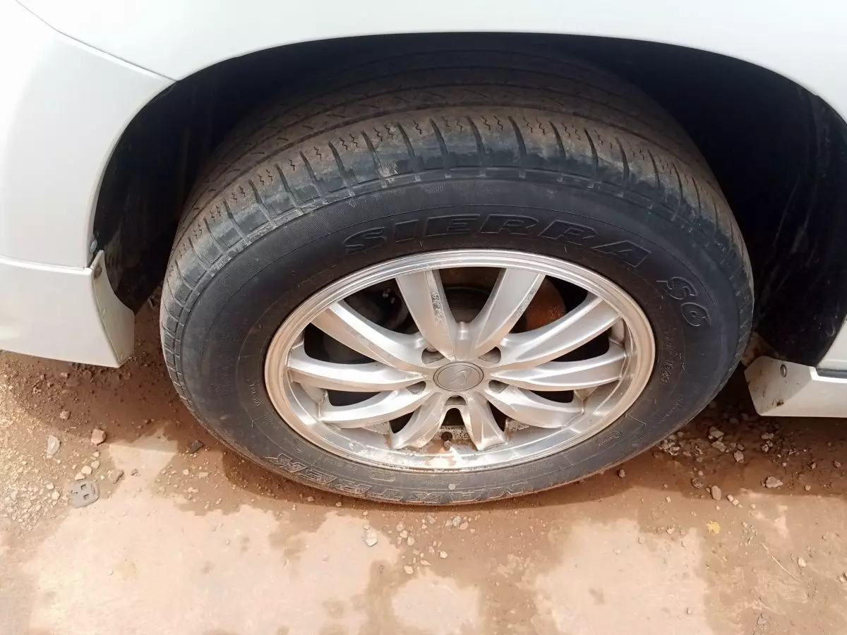 tyre0