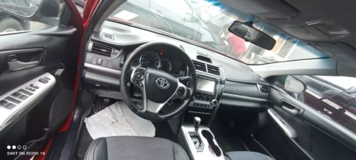 interiorFront