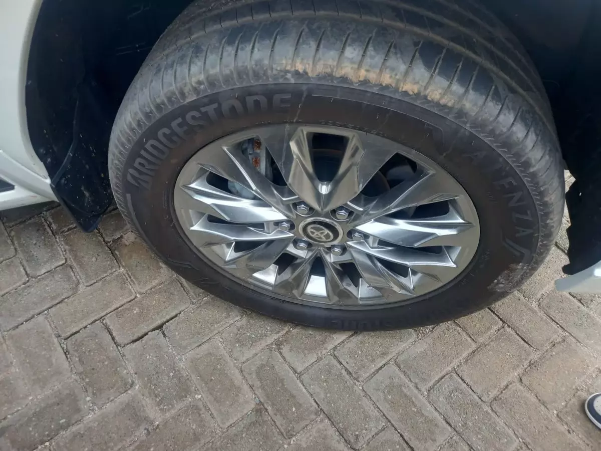 tyre2