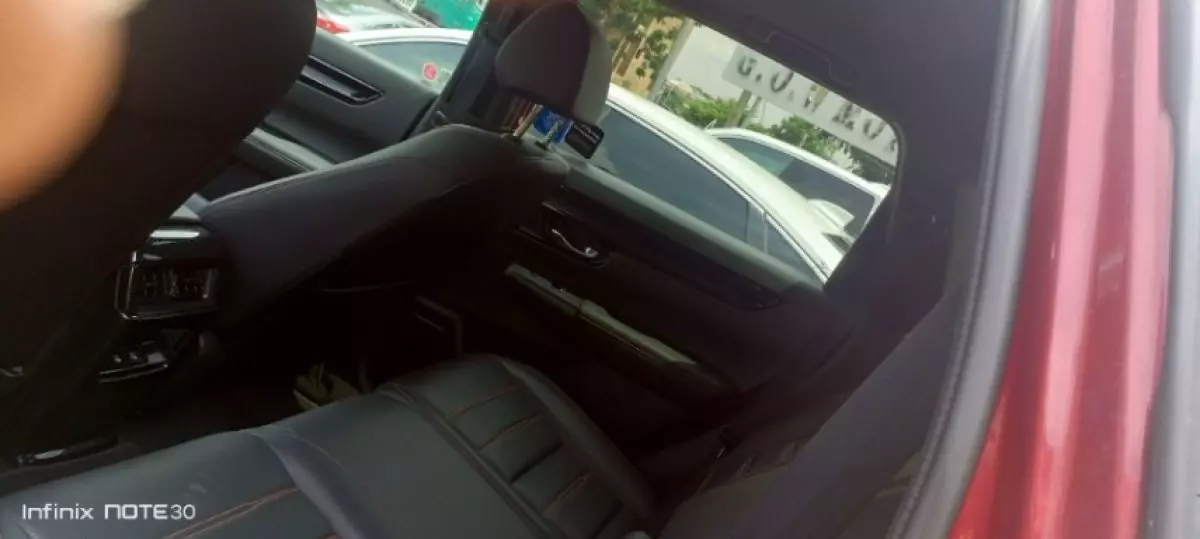interiorBack