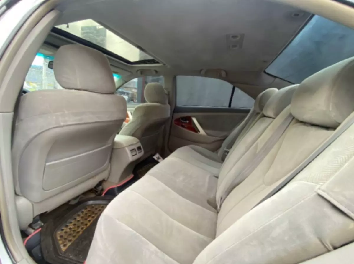 interiorBack