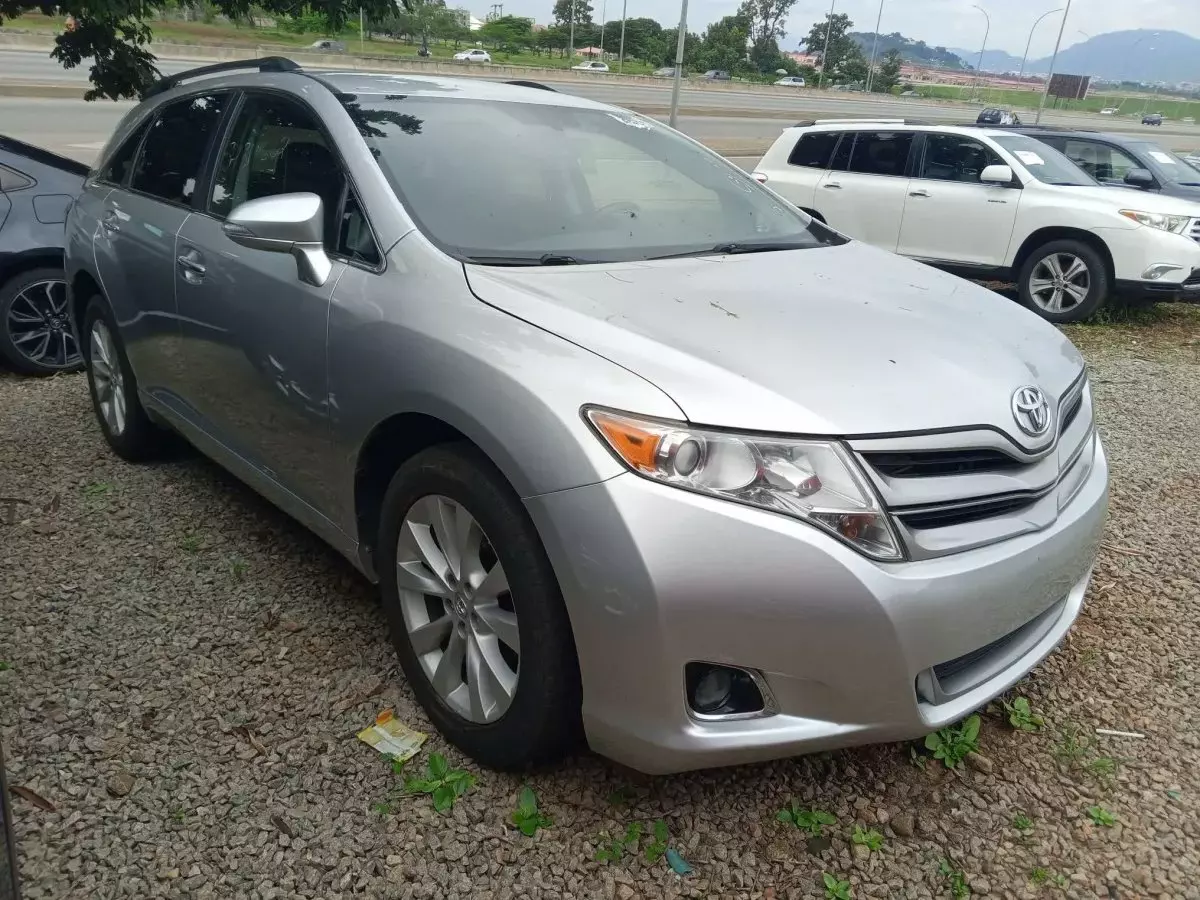 Toyota Venza - 2013