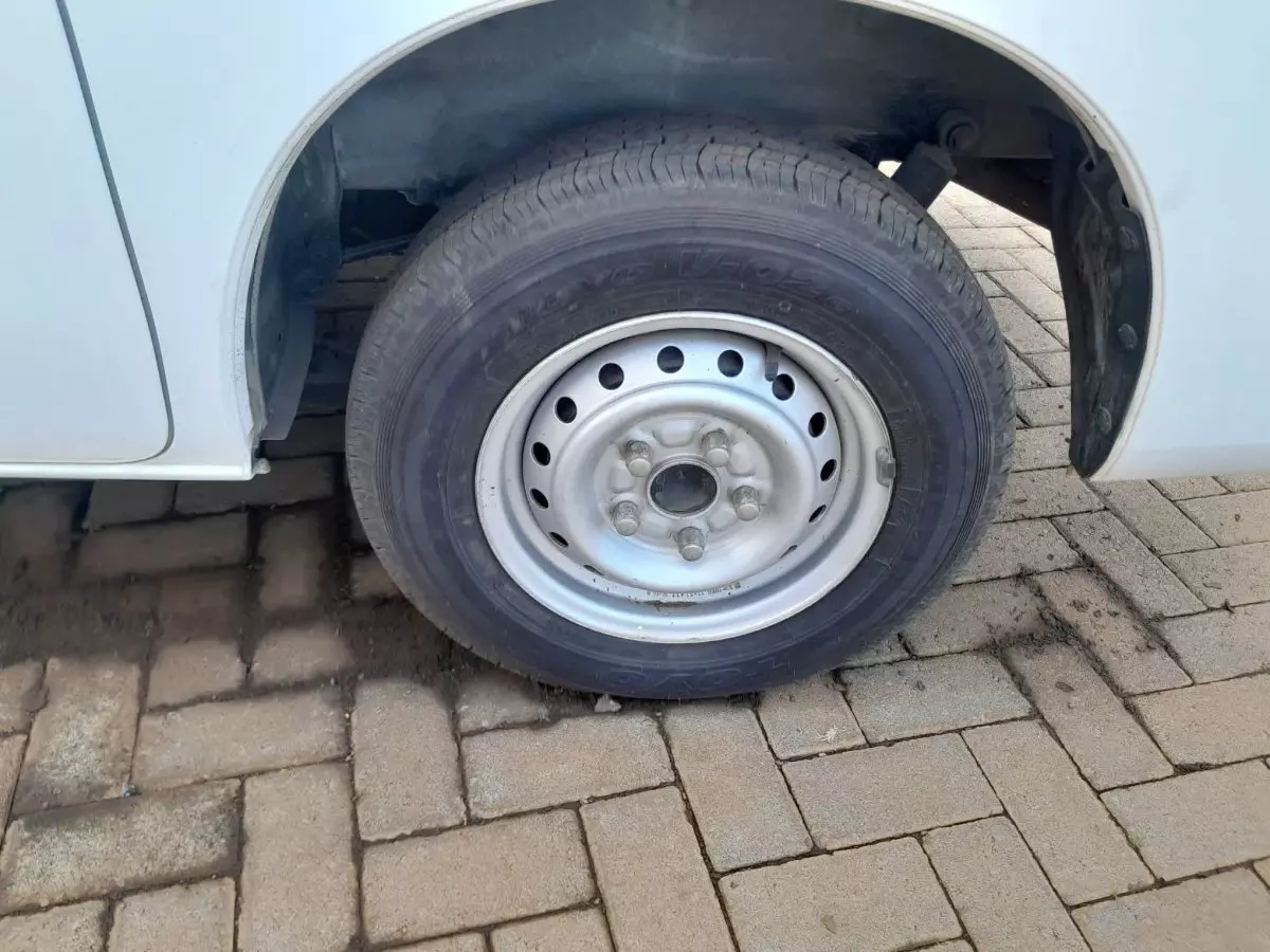 tyre0