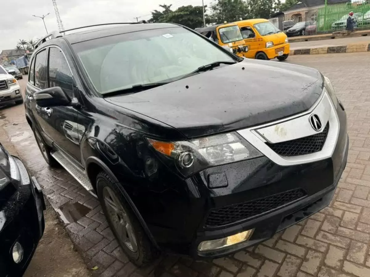 Acura MDX - 2011