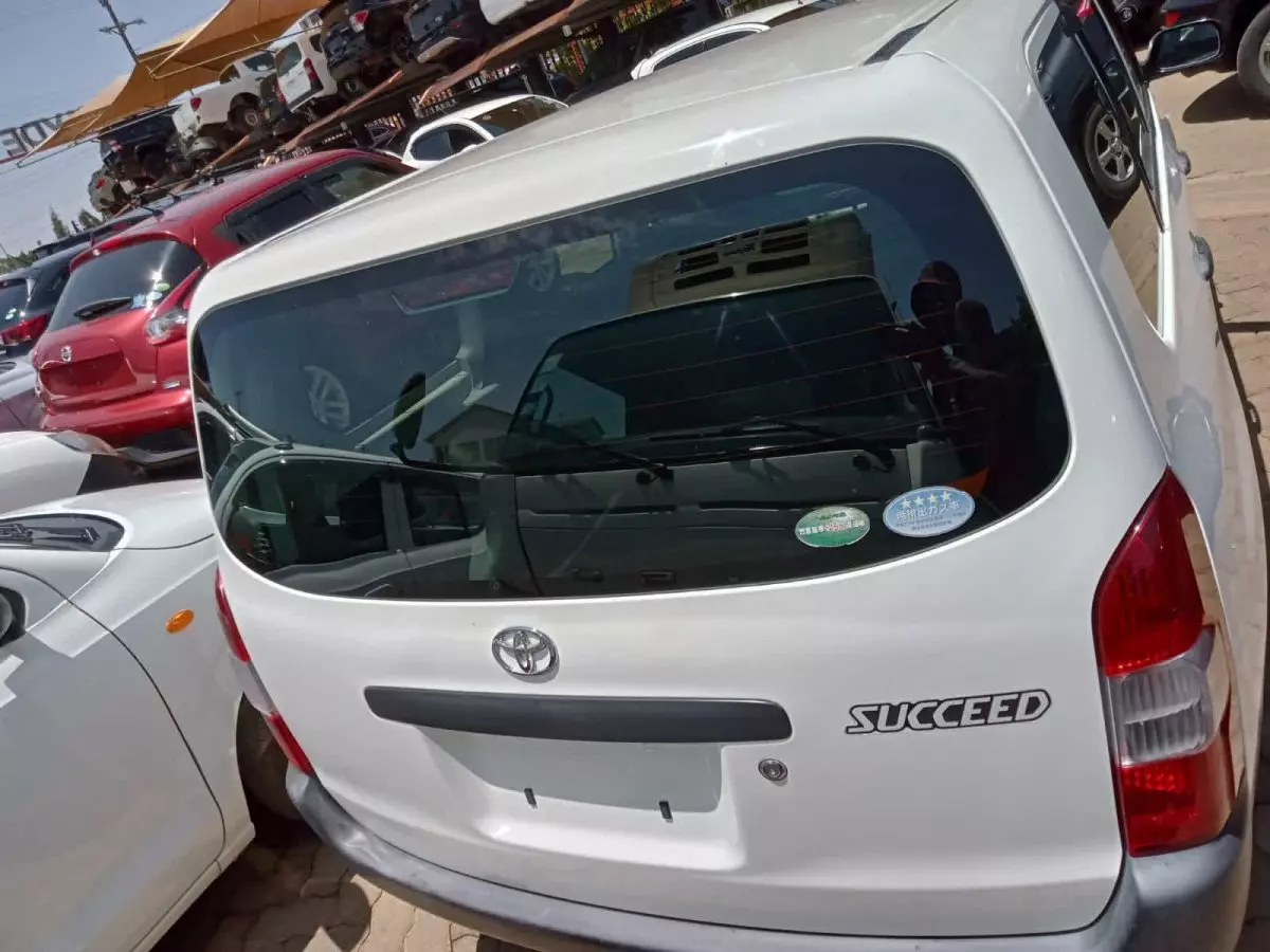 car Back