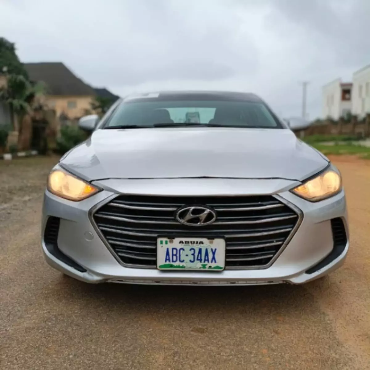 Hyundai Elantra - 2017