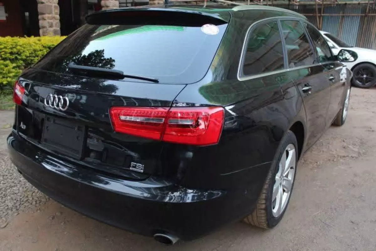 car Right Back