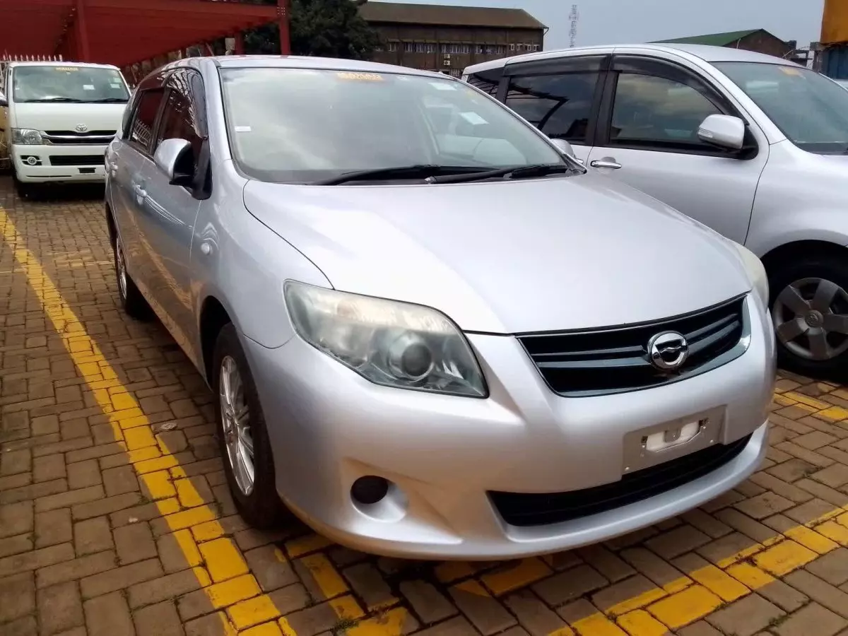 Toyota Fielder  - 2010