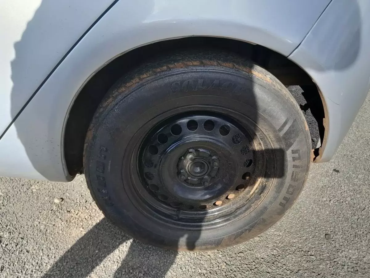 tyre3