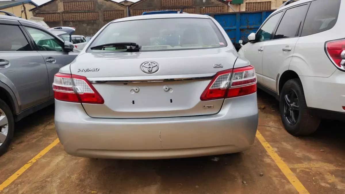 car Back