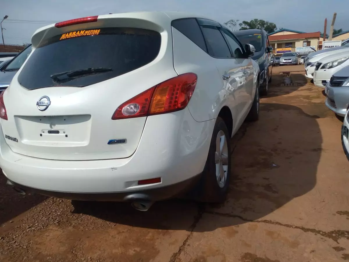 car Right Back