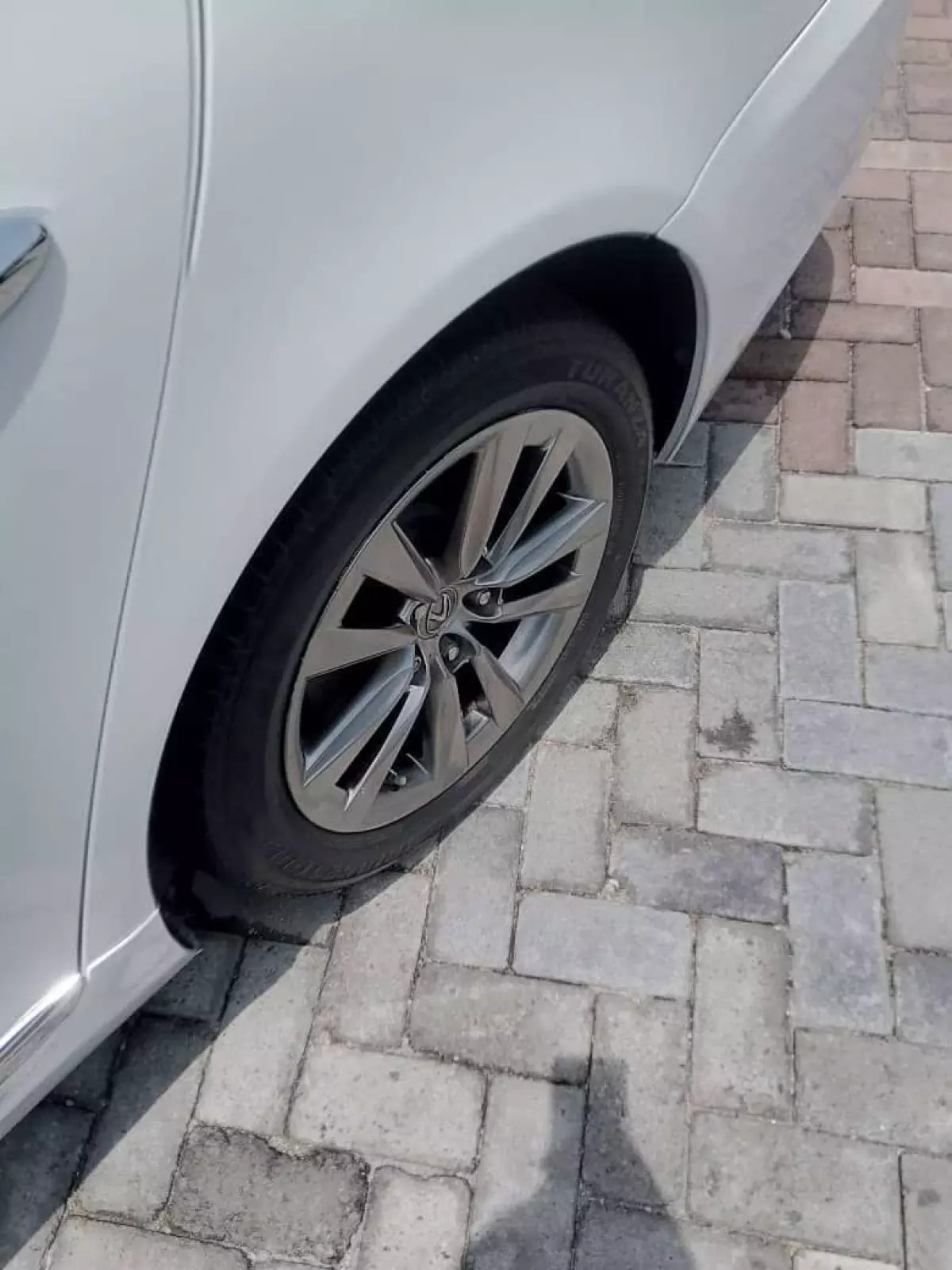 tyre2