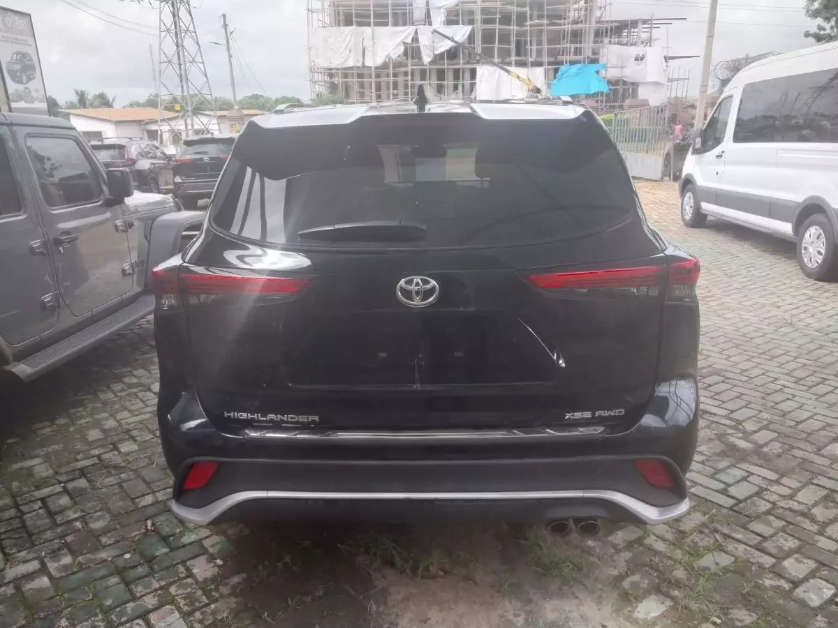 car Back