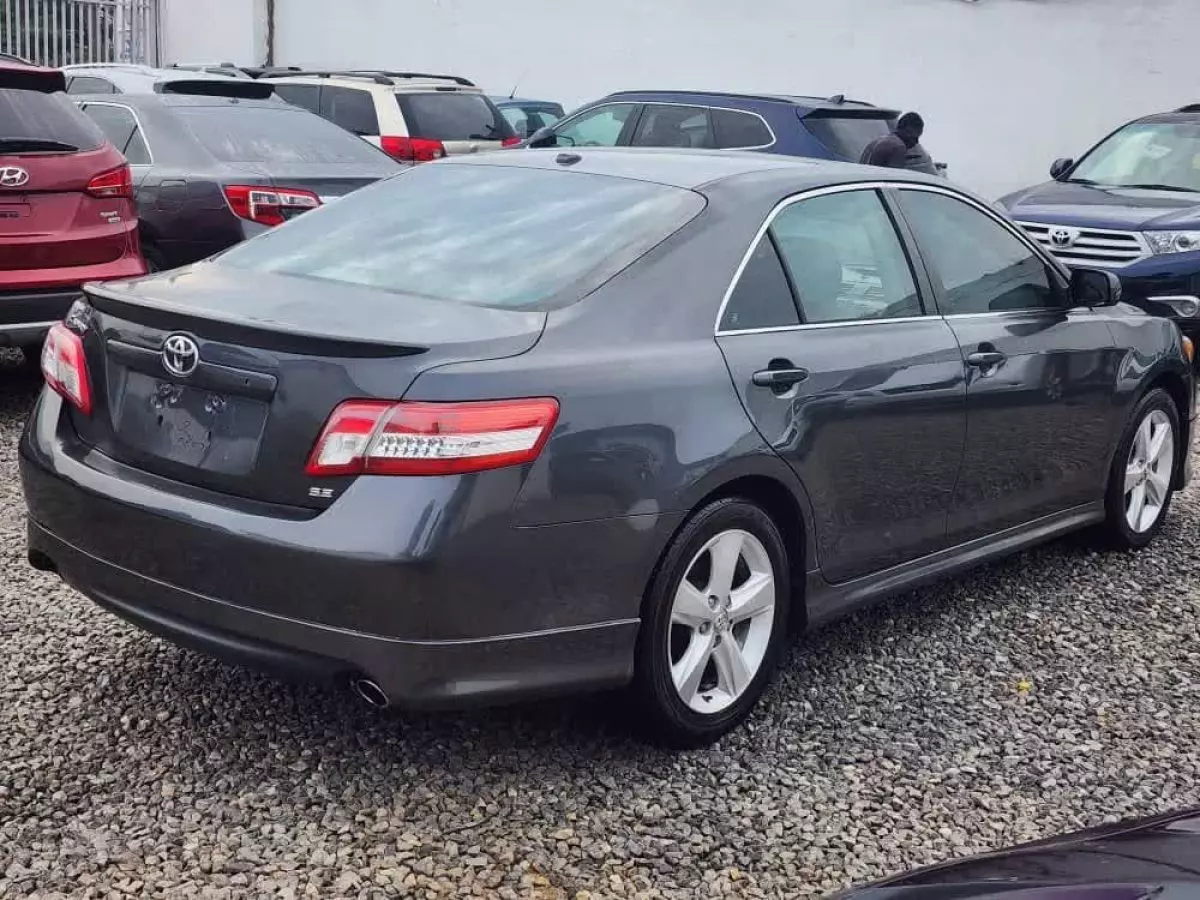 car Back
