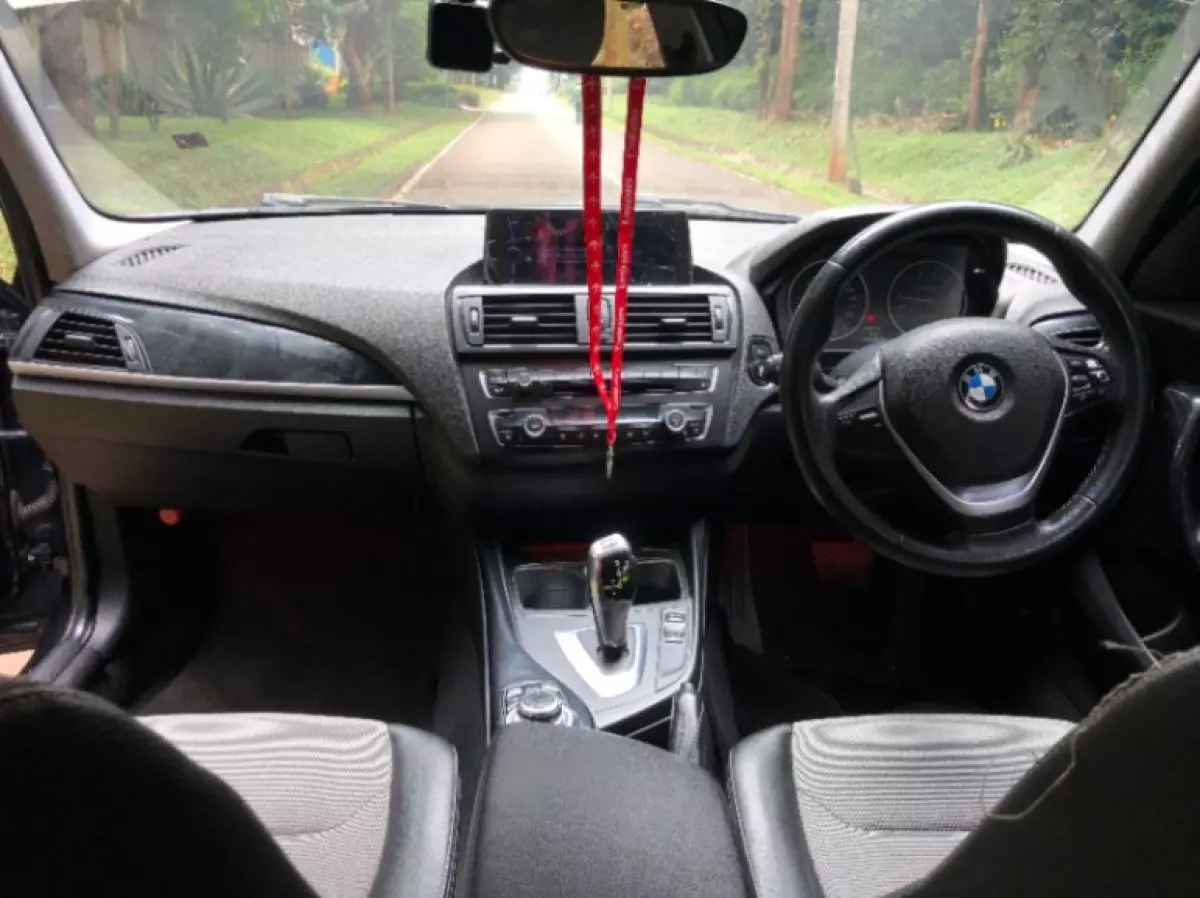 interiorFront