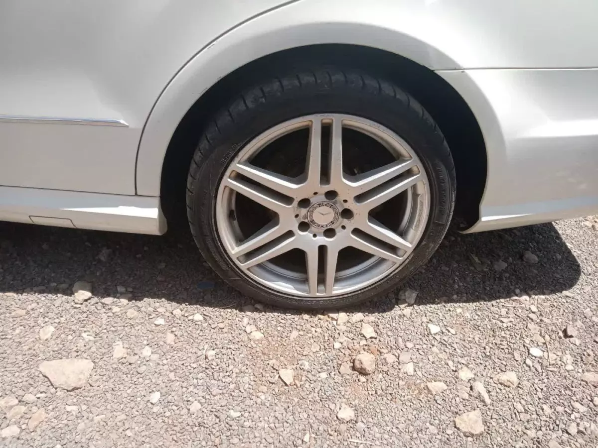 tyre0