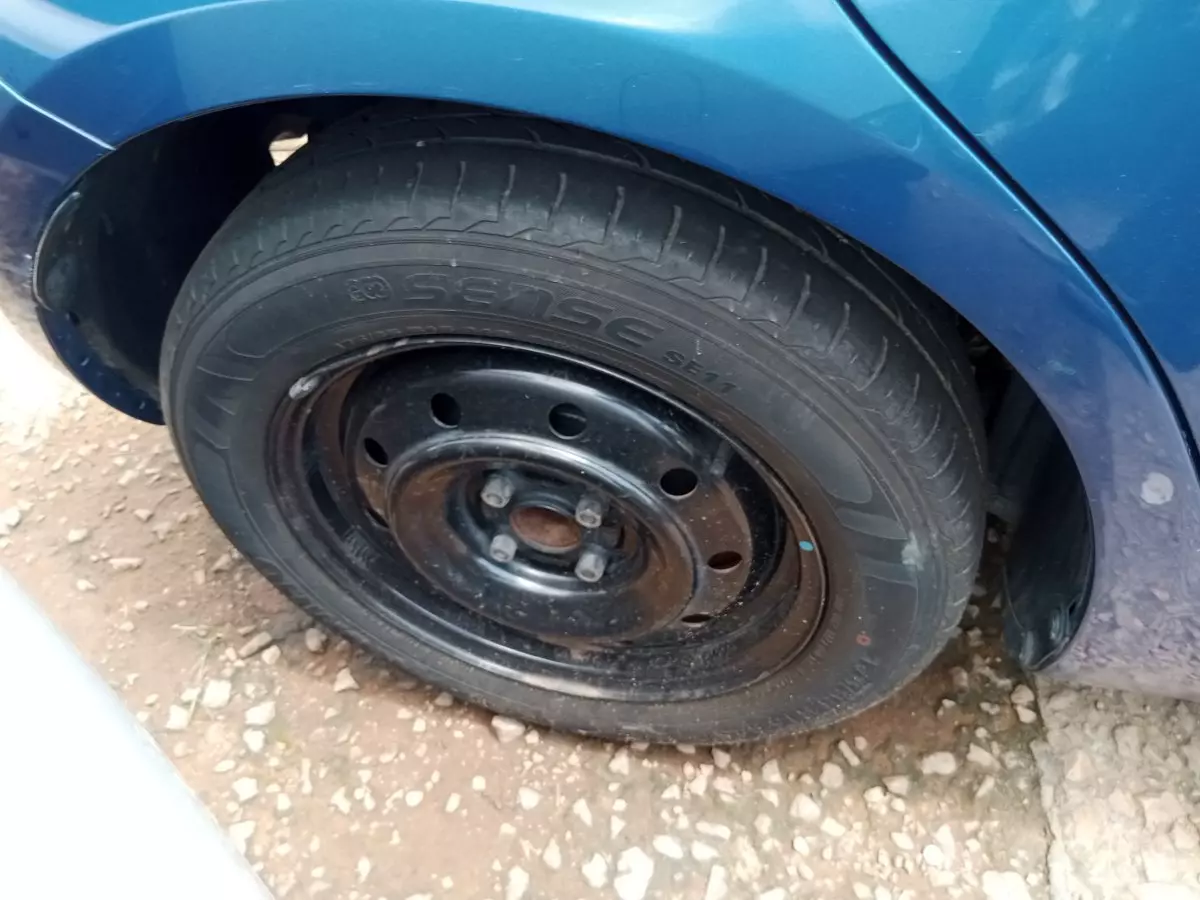tyre1