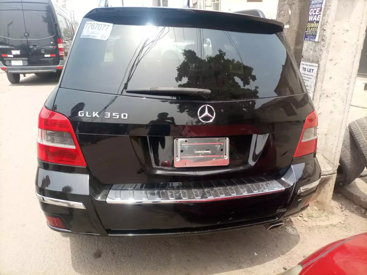 car Back