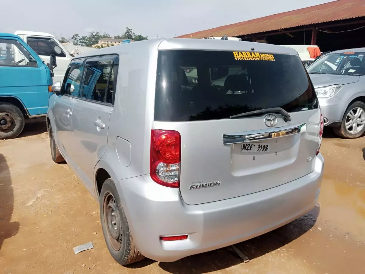 car Left Back