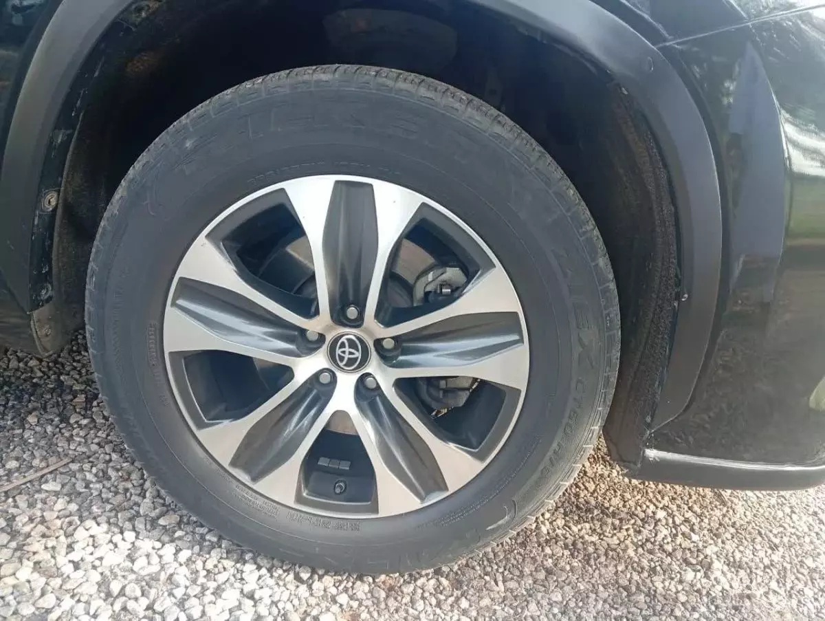 tyre2