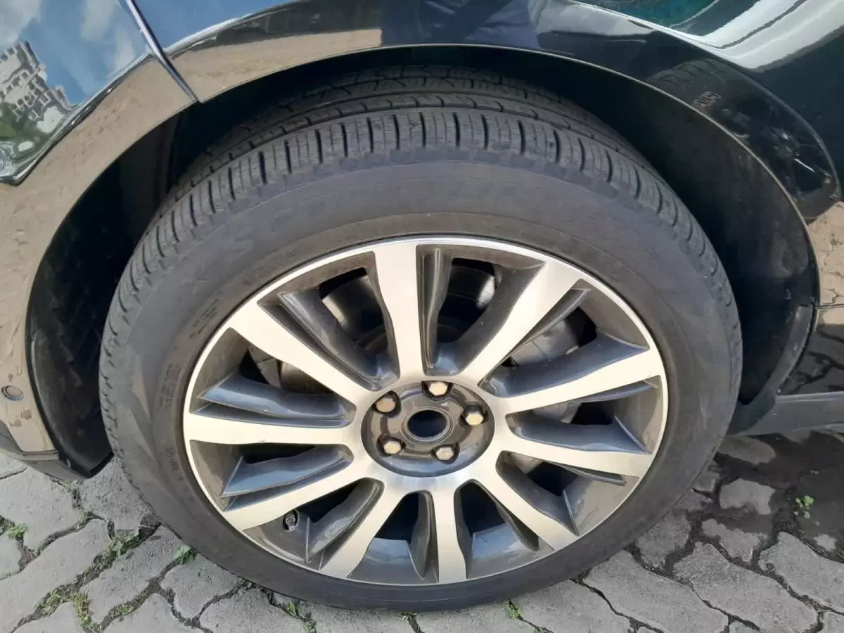 tyre1