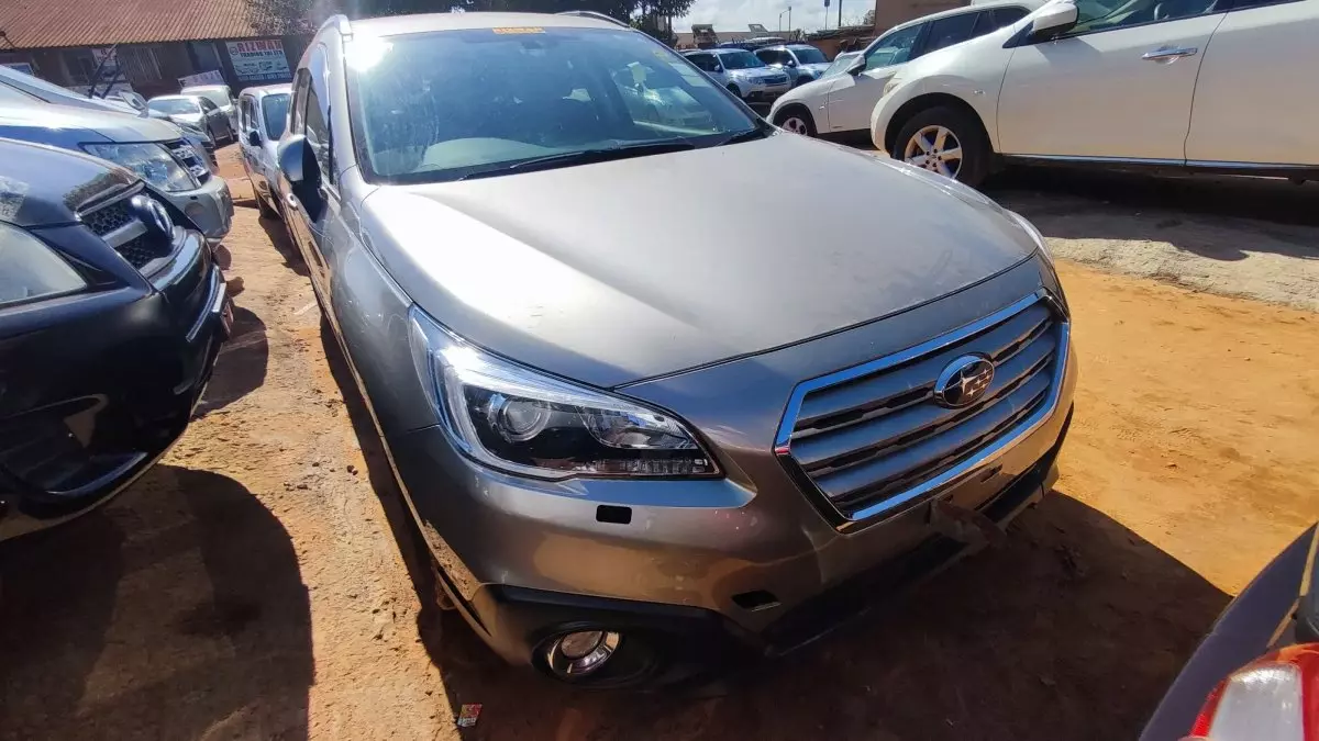 Subaru Outback - 2015