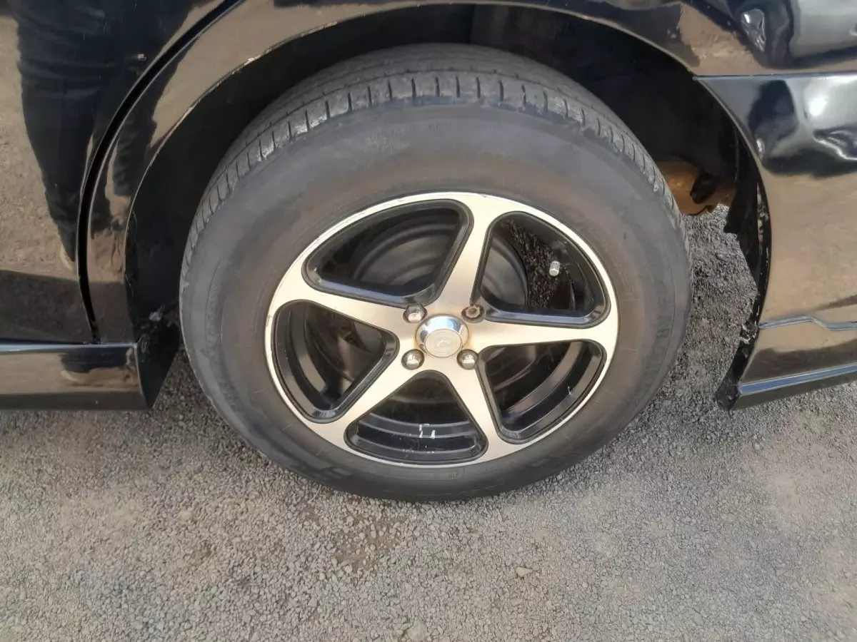 tyre0