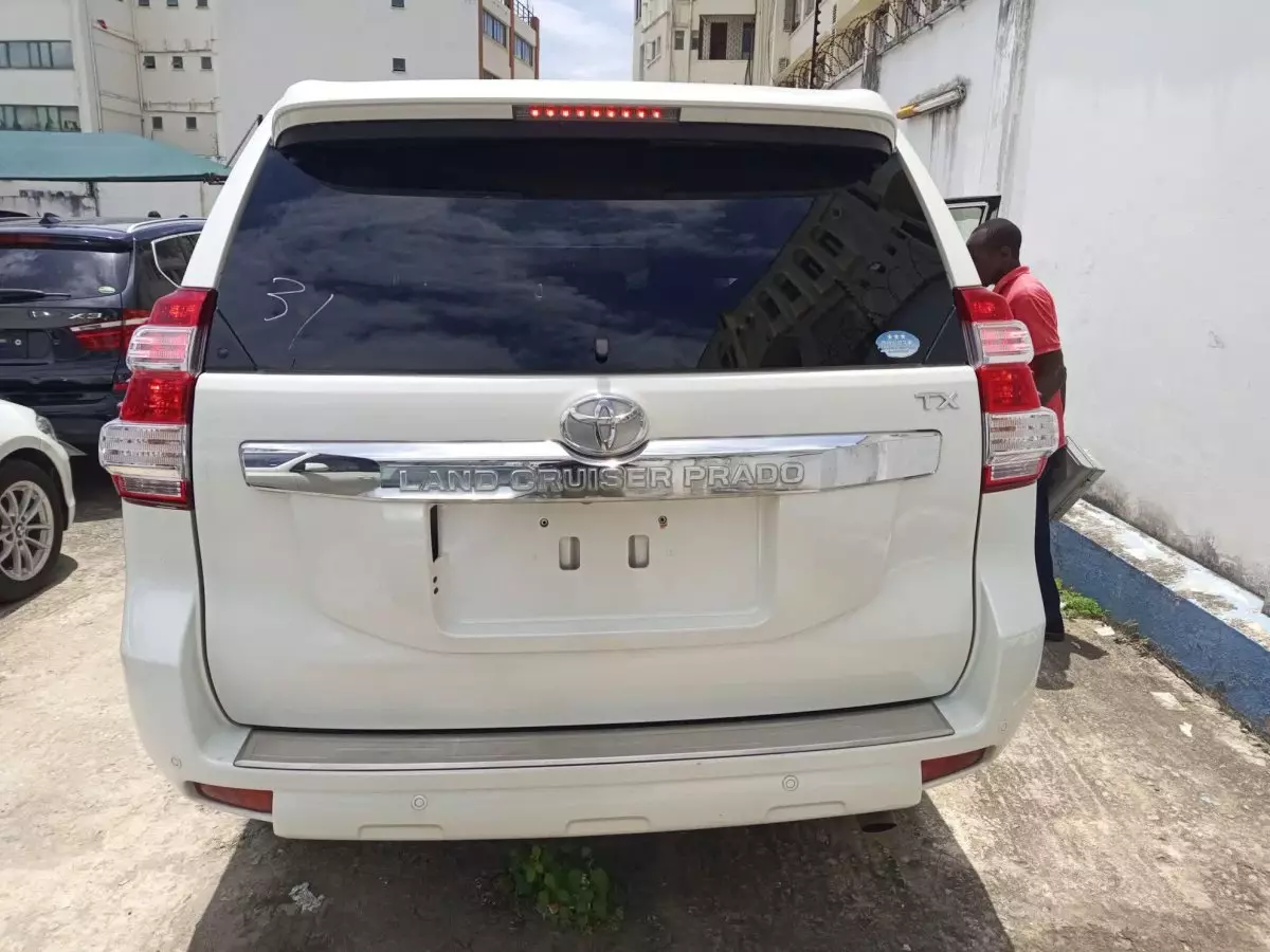 car Back