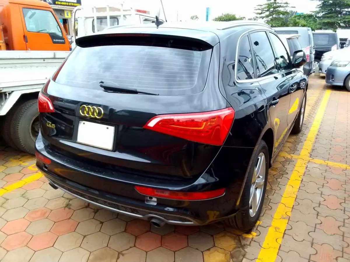 car Left Back