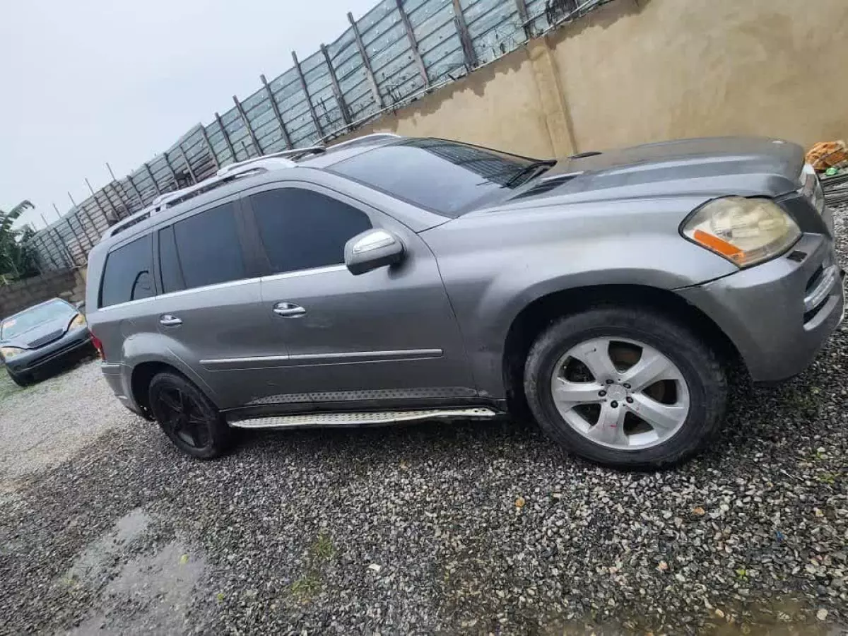car Left Back